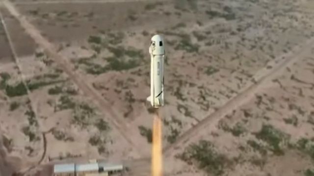 亿万富翁贝佐斯成功进入太空,写下民间太空旅行新一页